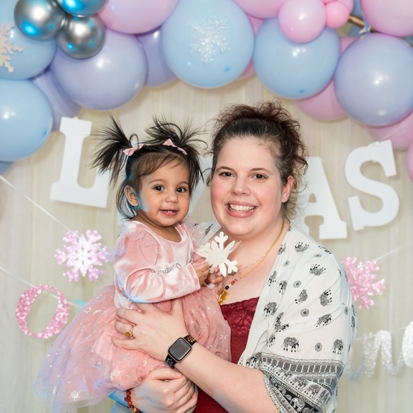 Meet your Posher, Allison - Picture 10 of 10